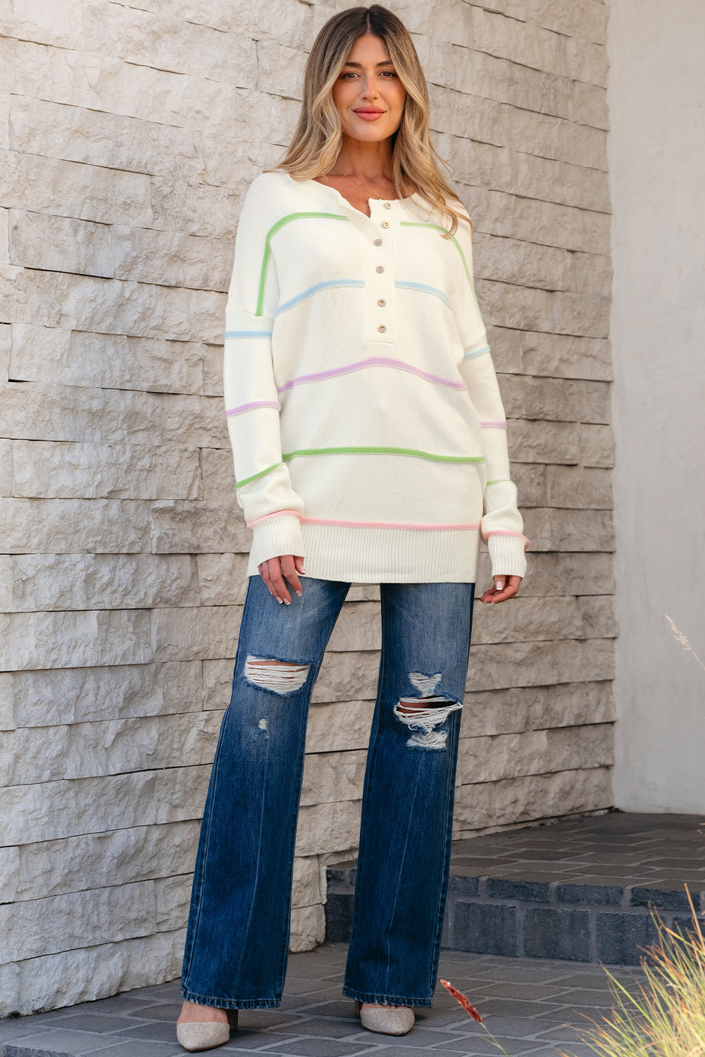 Pull ample Henley à rayures arc-en-ciel et épaules tombantes