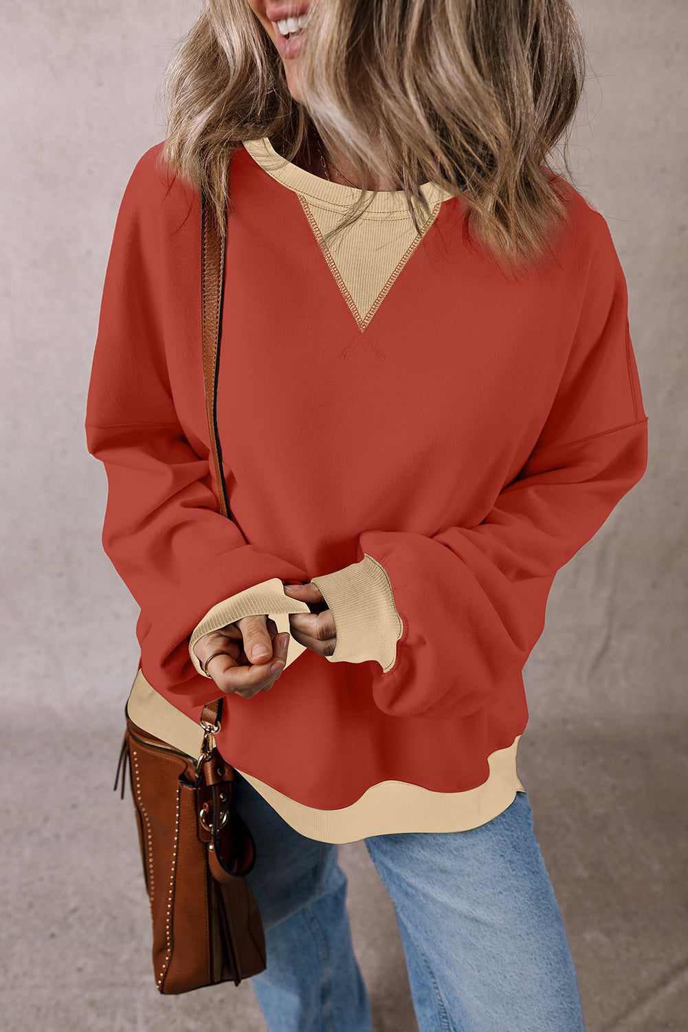 Sweat-shirt oversize à épaules tombantes et patch color block