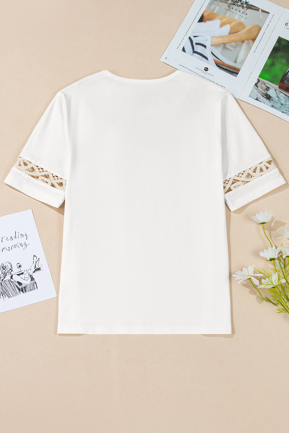 T-shirt décontracté à col rond et dentelle au crochet