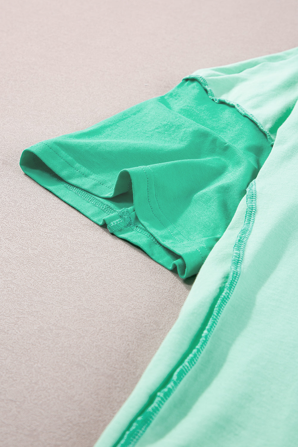 T-shirt demi-bouton patchwork de couleur contrastée vert vif