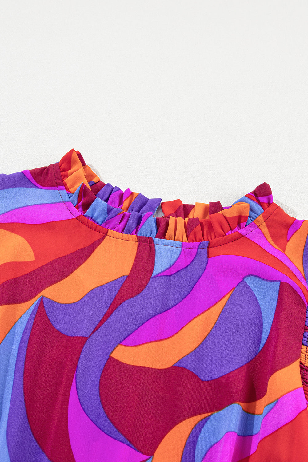 Robe longue à volants et à volants, taille haute, imprimé abstrait