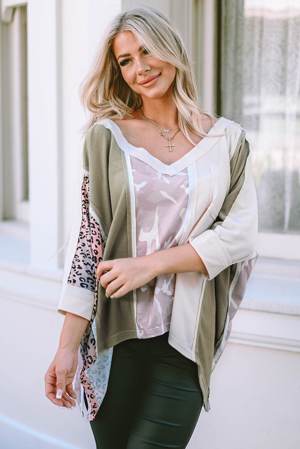 Haut oversize patchwork à coutures apparentes