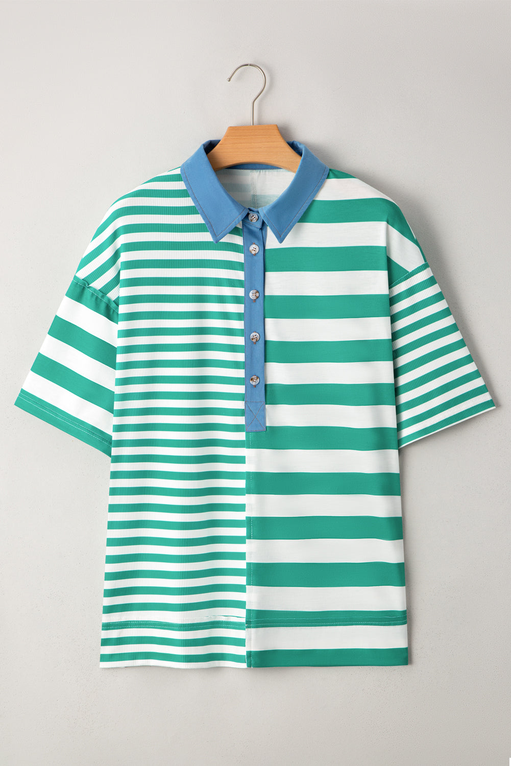 T-shirt à col colorblock et demi-boutons