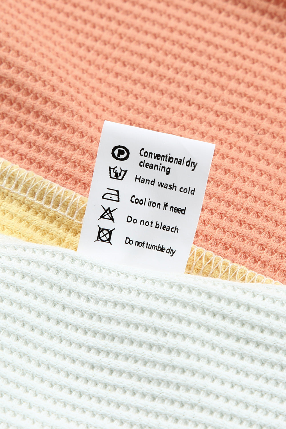 Débardeur en tricot gaufré à col en V et blocs de couleurs