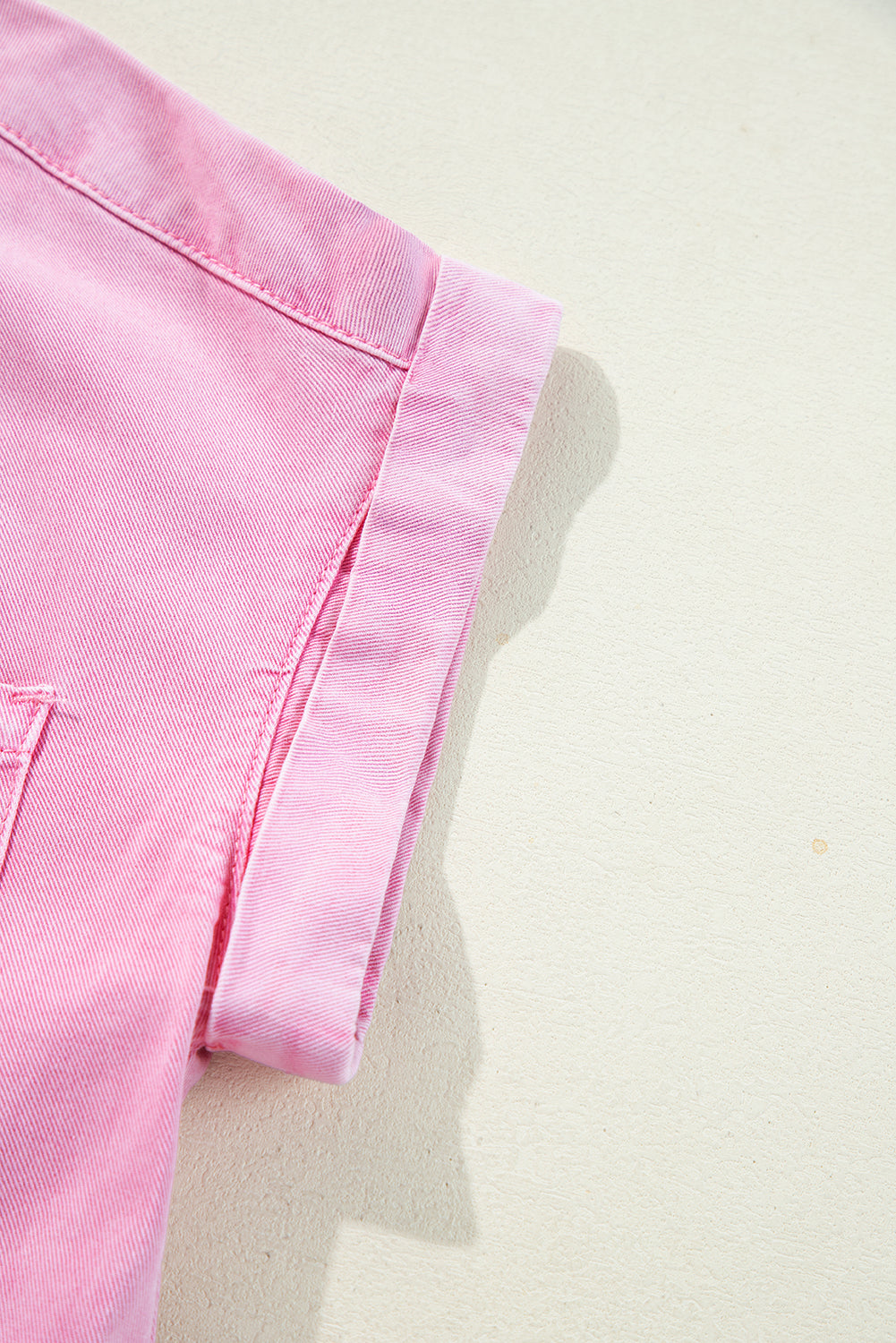 Robe chemise en jean à manches courtes et double poche poitrine
