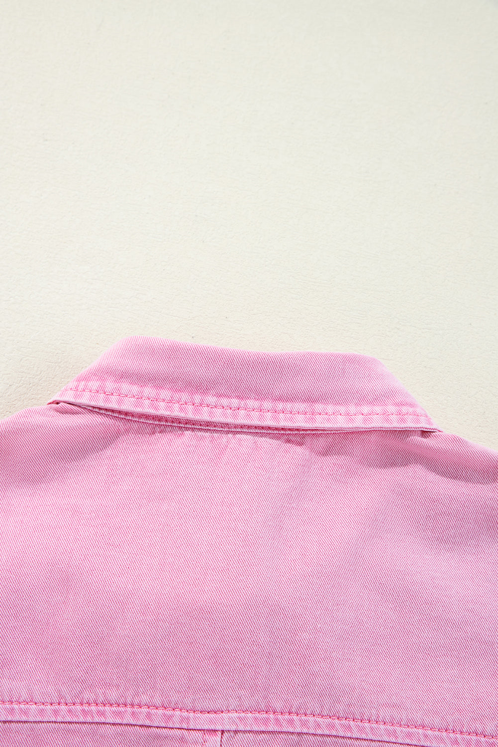Robe chemise en jean à manches courtes et double poche poitrine