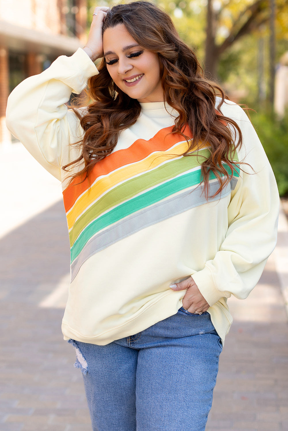 Sweat-shirt arc-en-ciel a manches raglan et col rond, grande taille