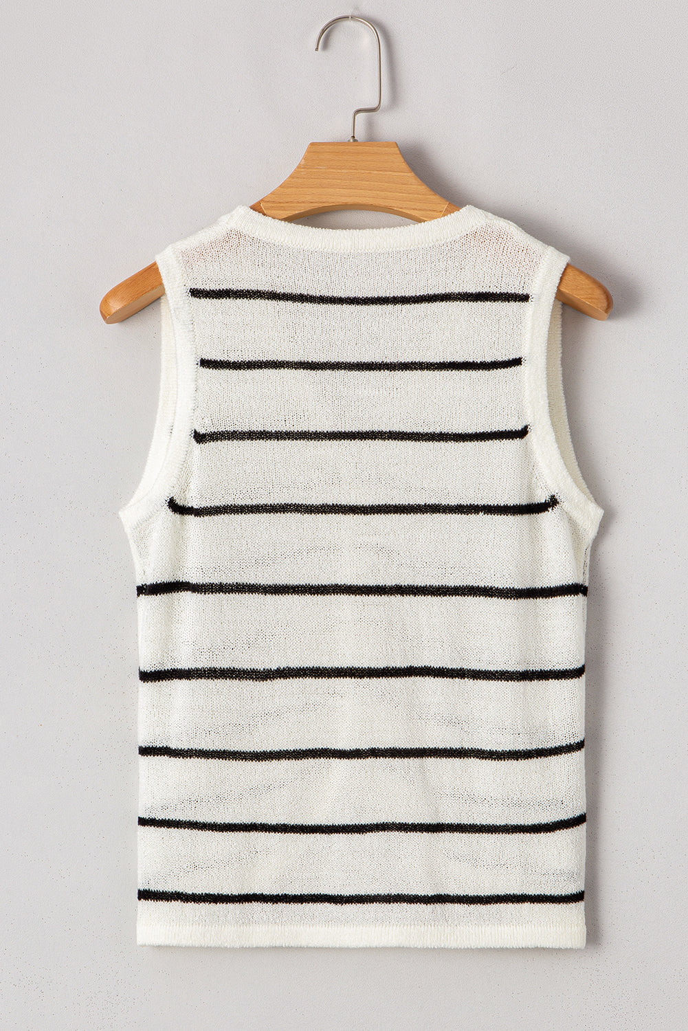 Gilet pull slim à col en V boutonné