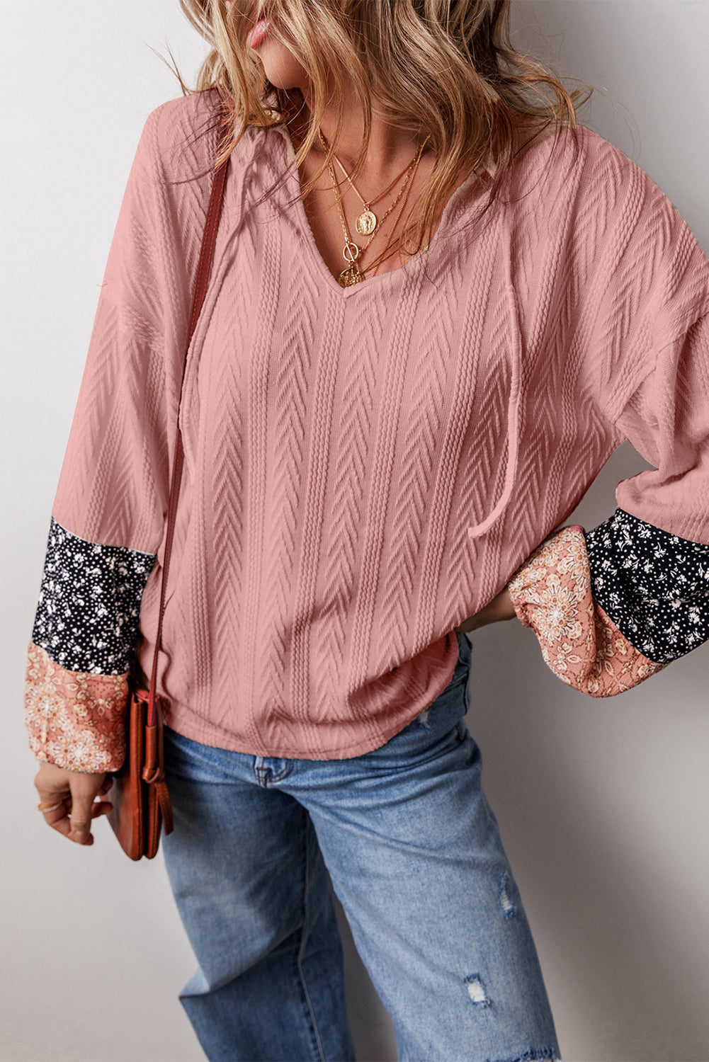 Blouse a col en V avec cordon de serrage en tricot texturé patchwork floral