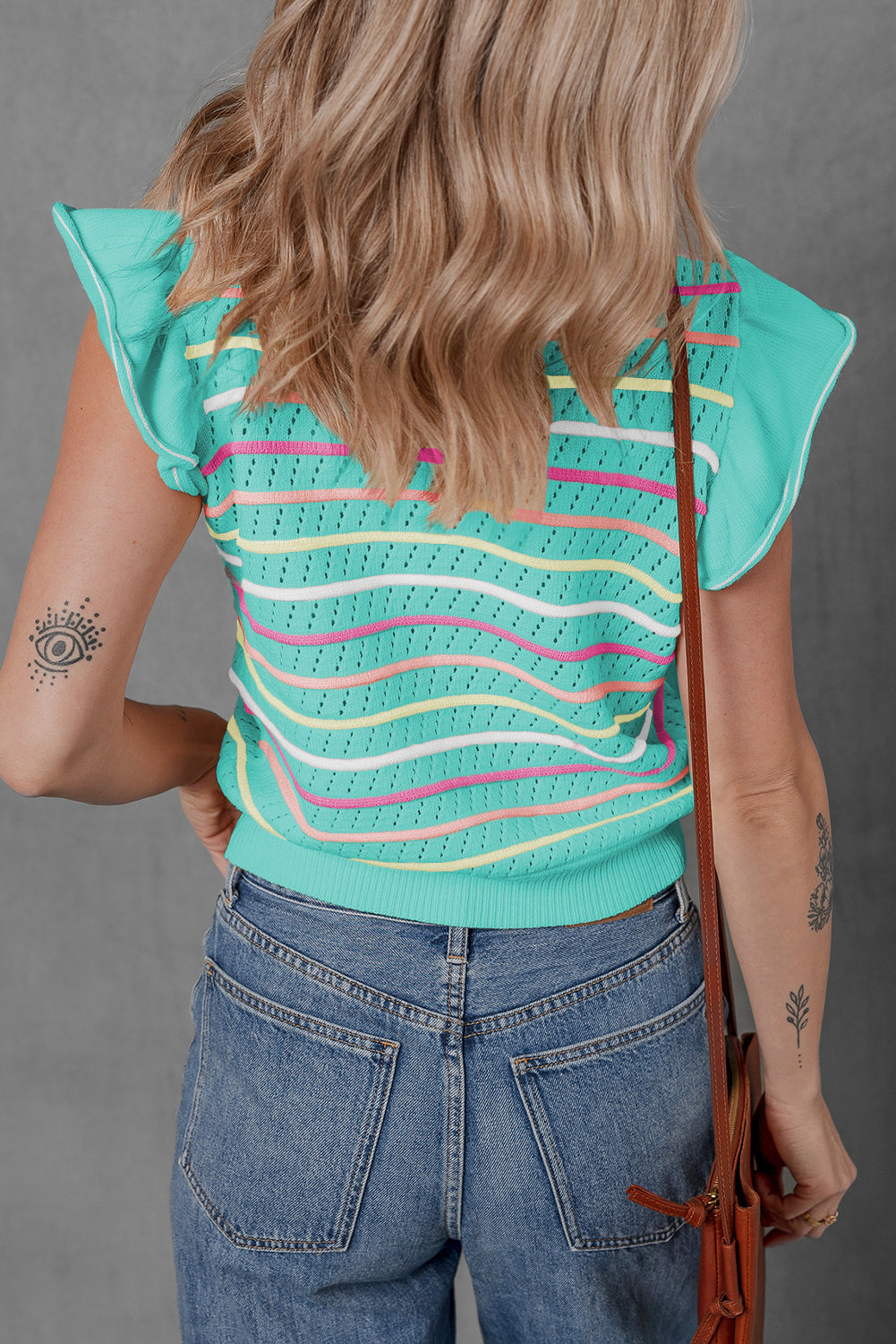 T-shirt pull à manches volantées en tricot à œillets rayé coloré