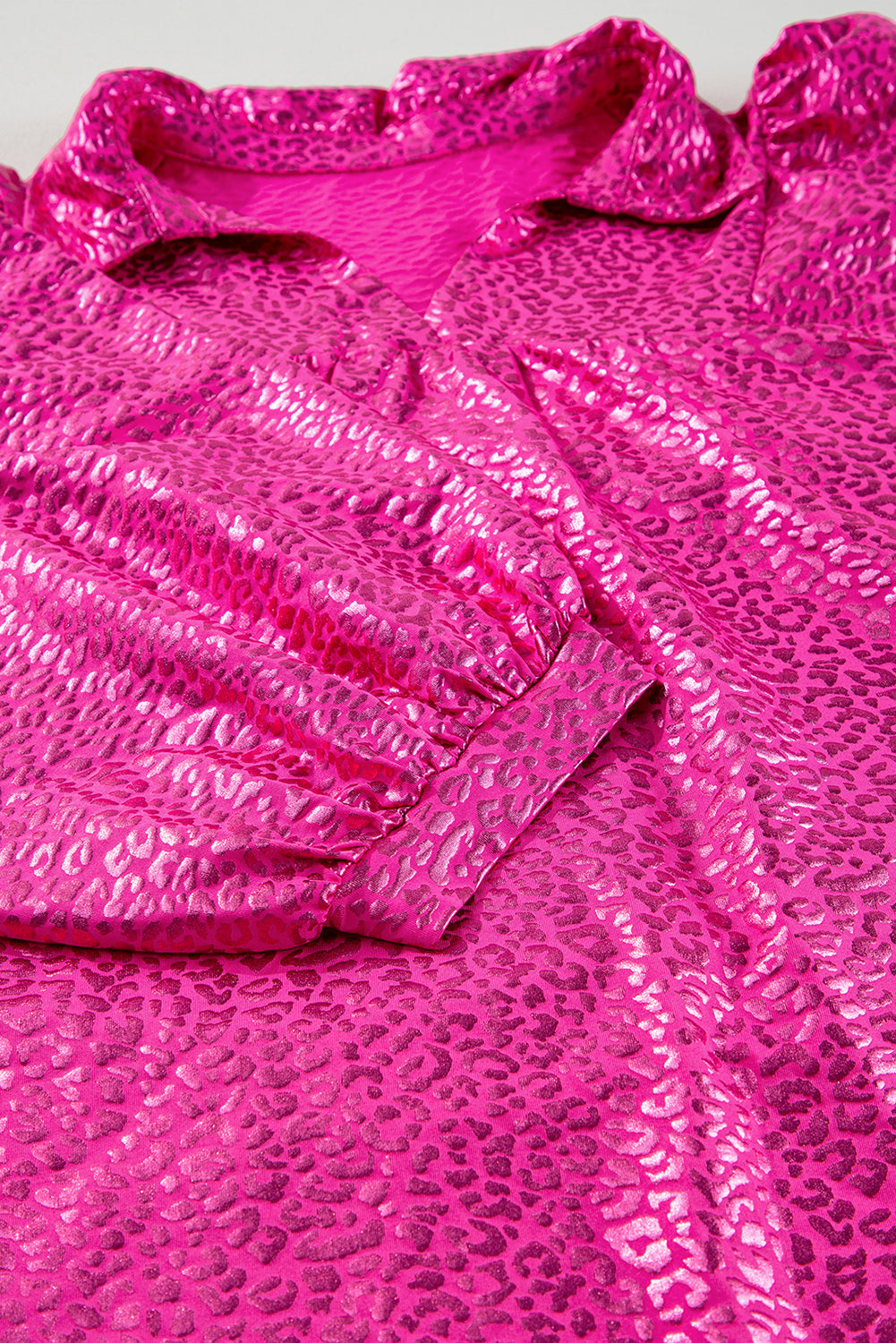 Mini-robe babydoll a col et imprimé léopard métallisé