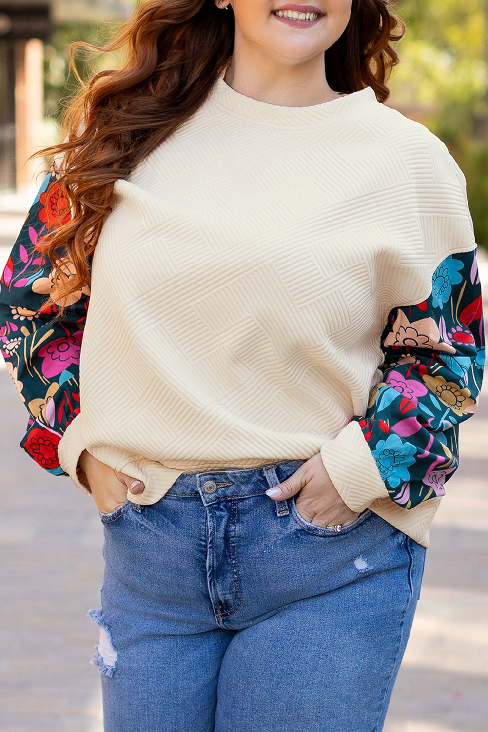 Haut Pull Texturé Floral a Manches Patchwork de Grande Taille