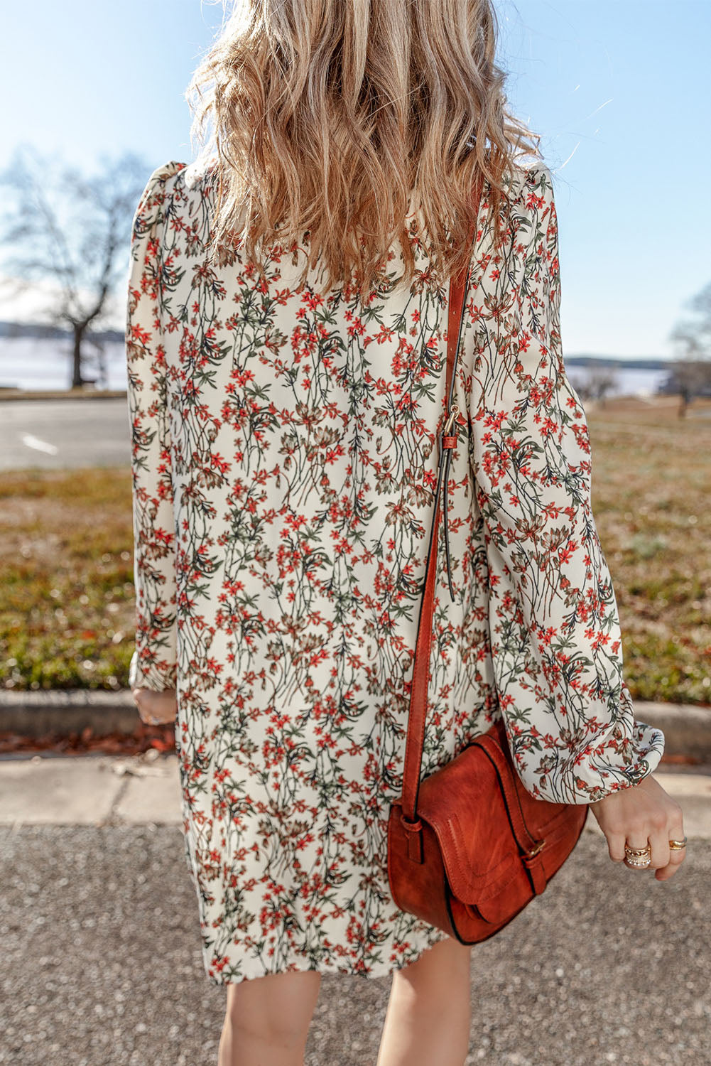 Mini-robe a manches longues et imprimé floral