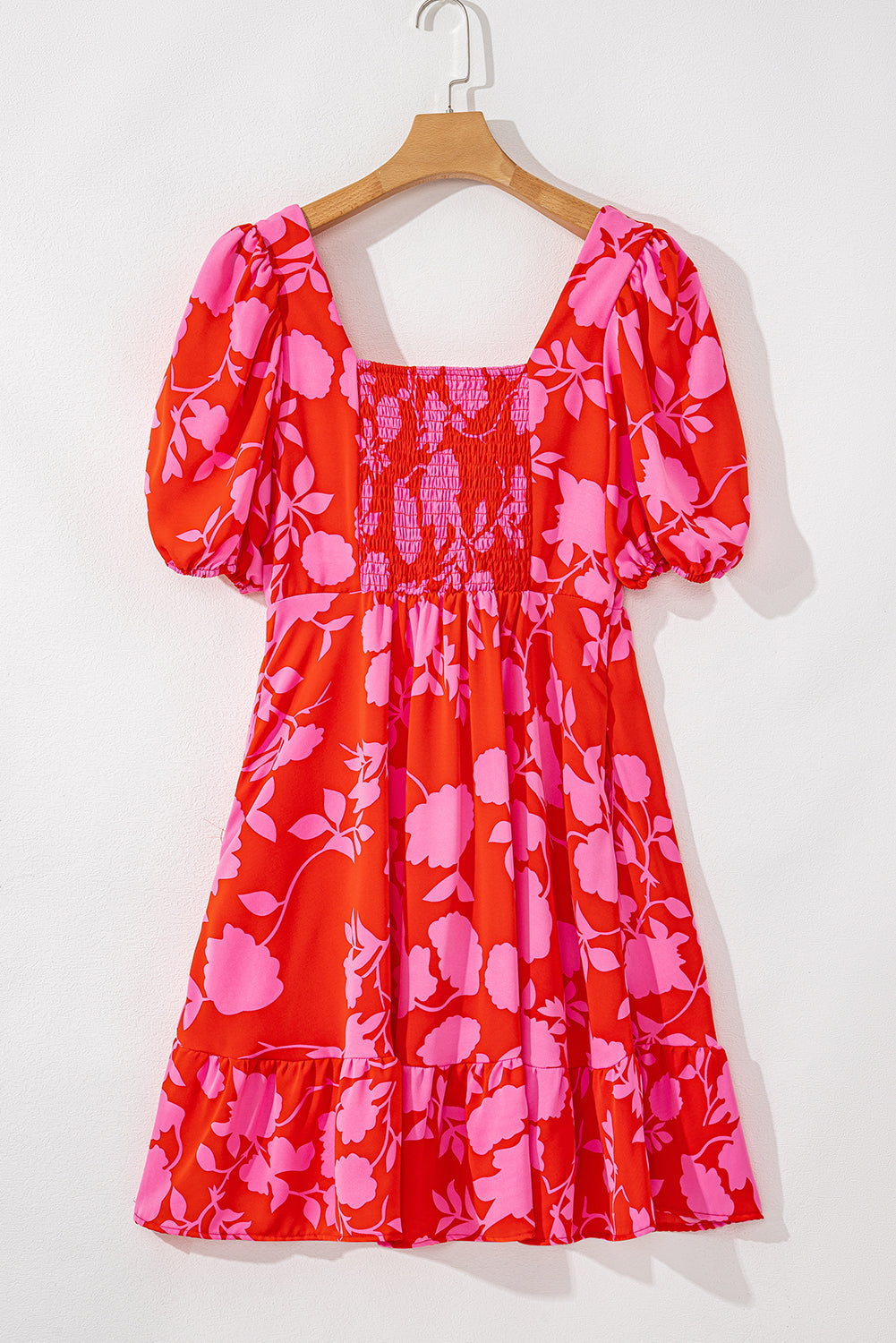 Mini-robe a volants et manches bouffantes, motif floral, col en cœur
