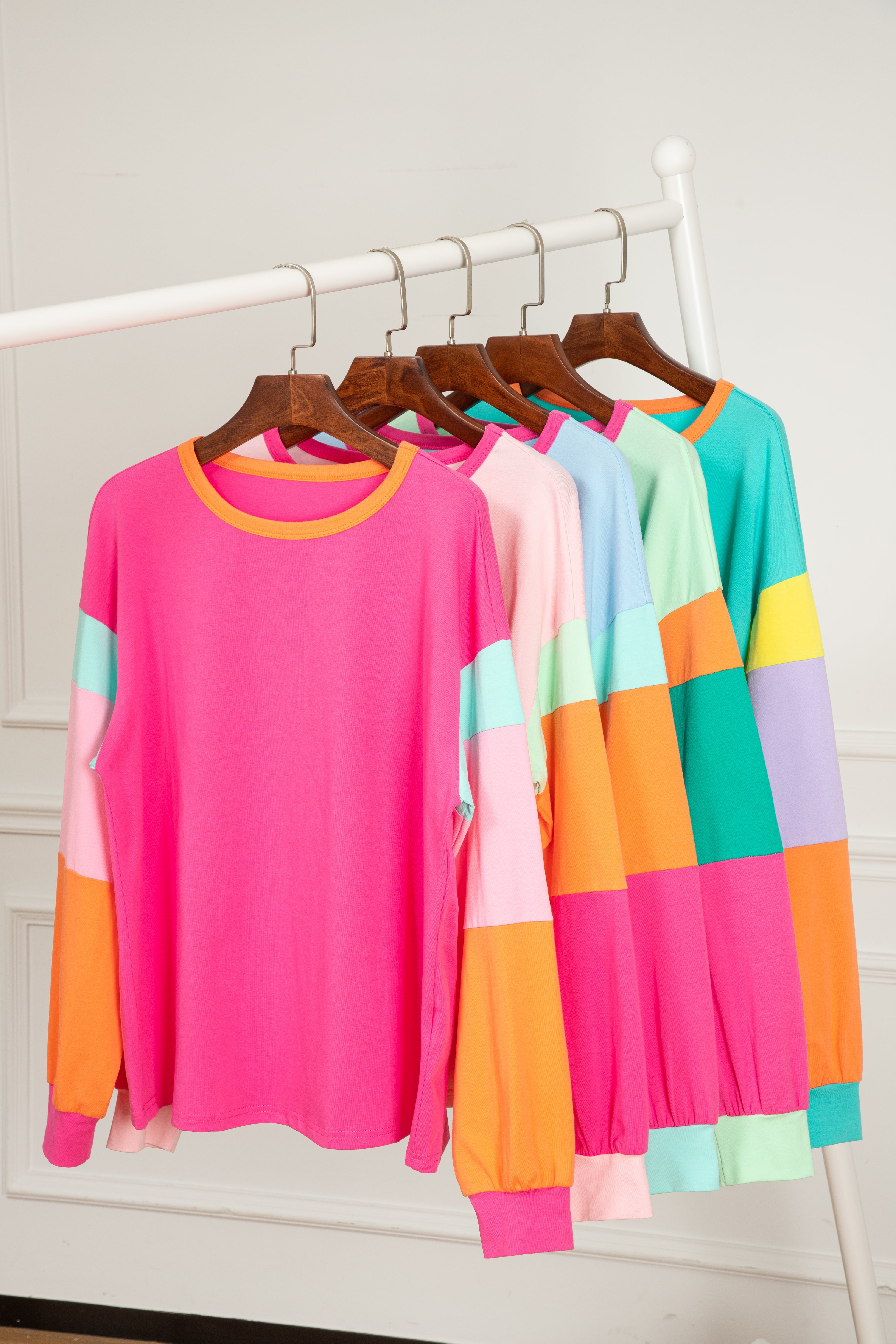 Haut ample a manches longues et patchwork color block