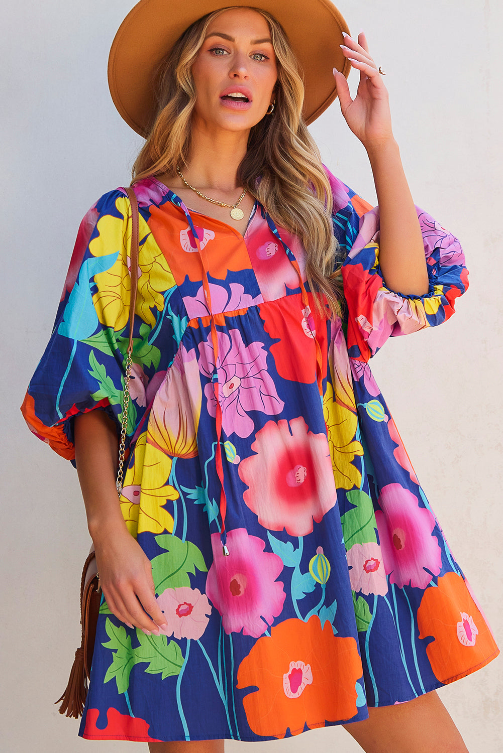 Robe babydoll à imprimé floral et col fendu