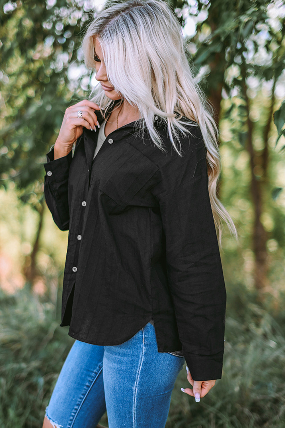 Chemise texturée à manches longues et poche boutonnée