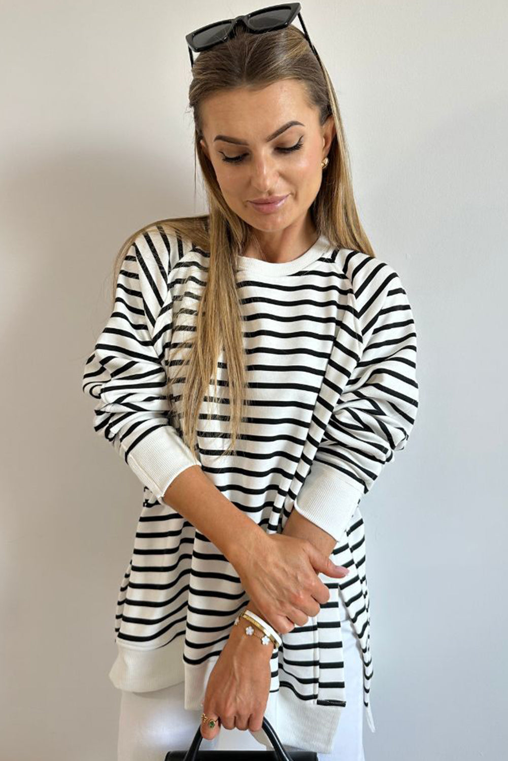 Sweat-shirt ample a manches raglan et fentes latérales