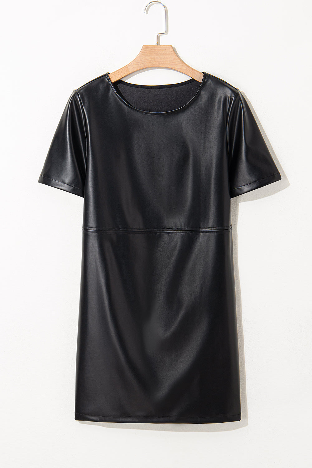 Robe t-shirt ample en similicuir