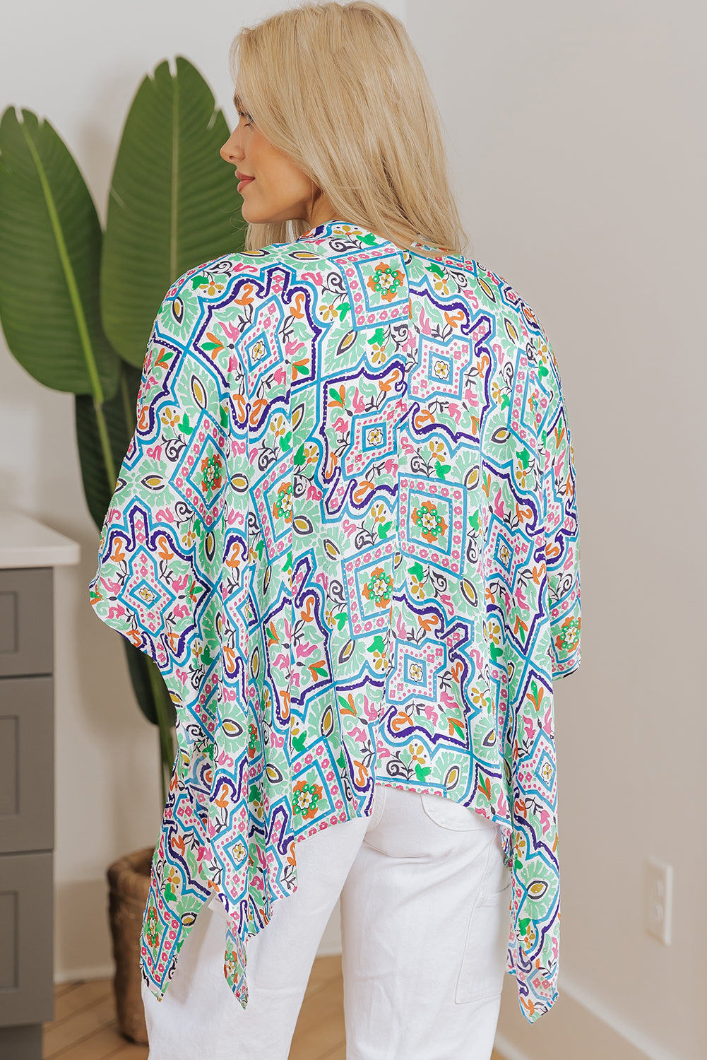 Kimono bohème à imprimé floral et strass, manches 3/4, ouvert sur le devant