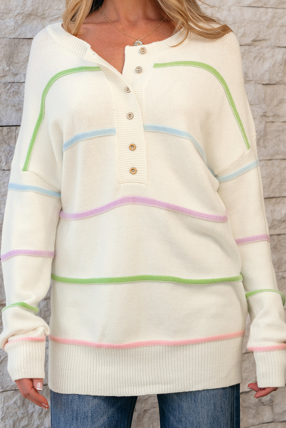 Pull ample Henley à rayures arc-en-ciel et épaules tombantes