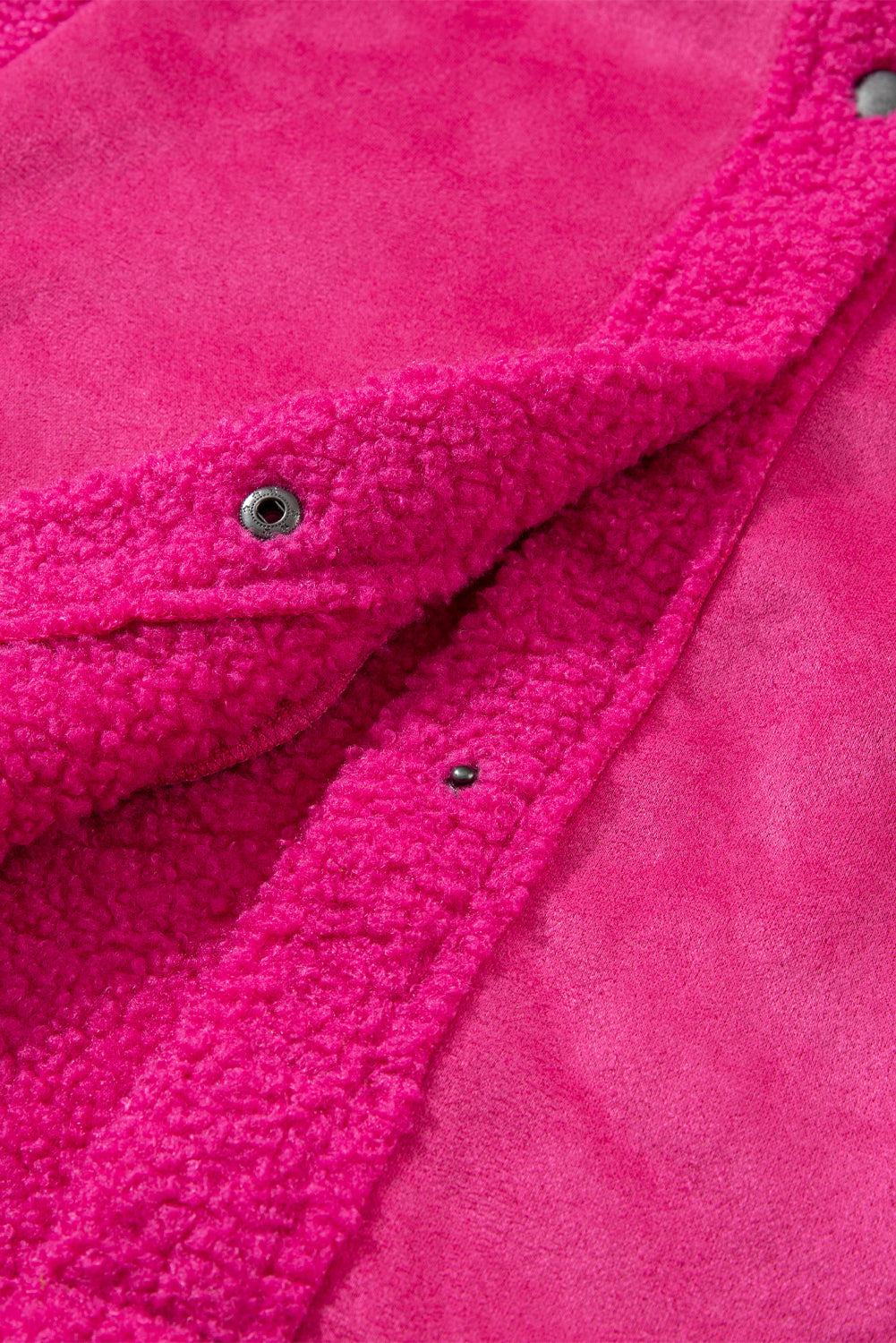 Veste boutonnée en patchwork sherpa en faux suède