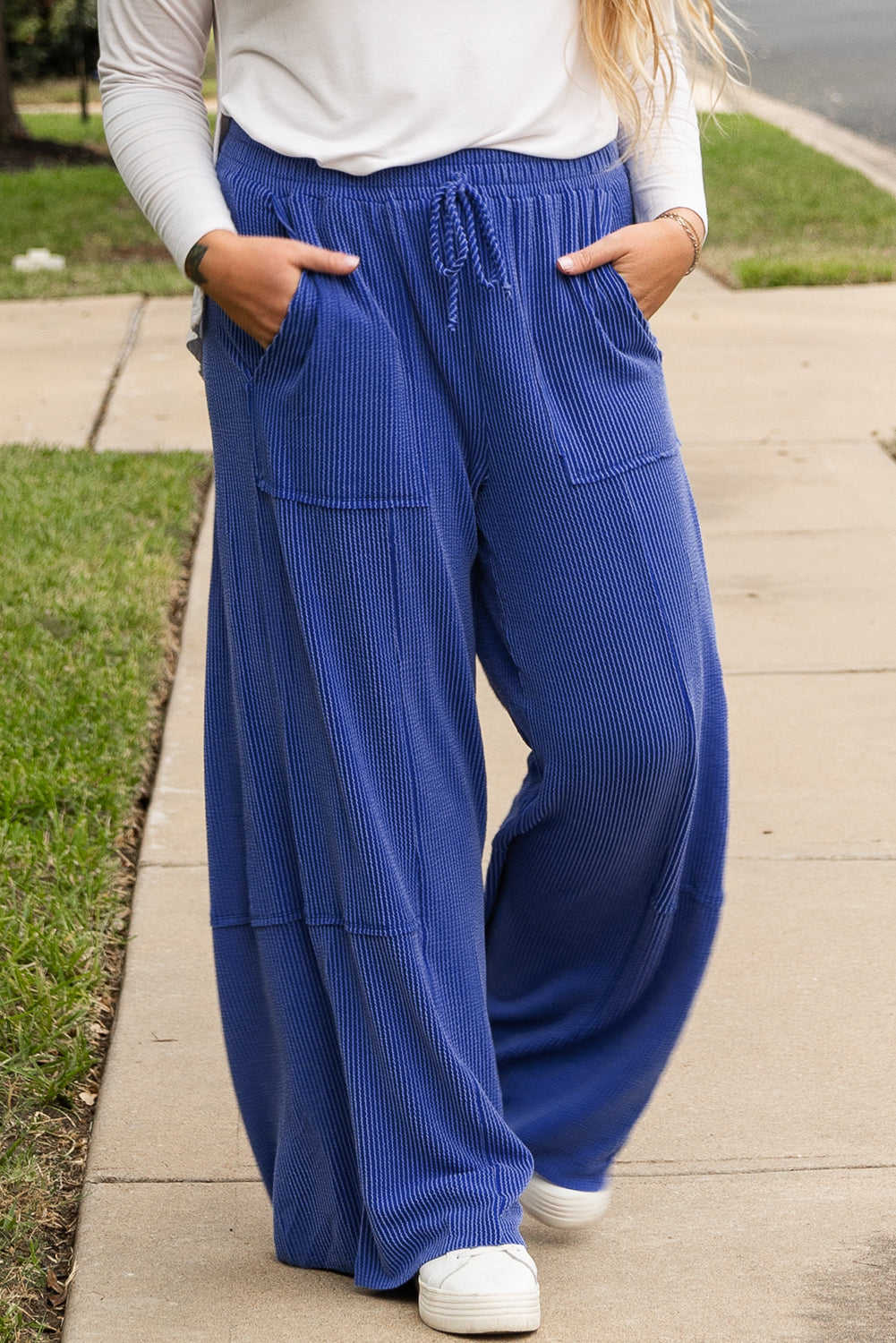 Pantalon a Jambe Large de Grande Taille avec Poche Taille Haute a Cordon de Serrage