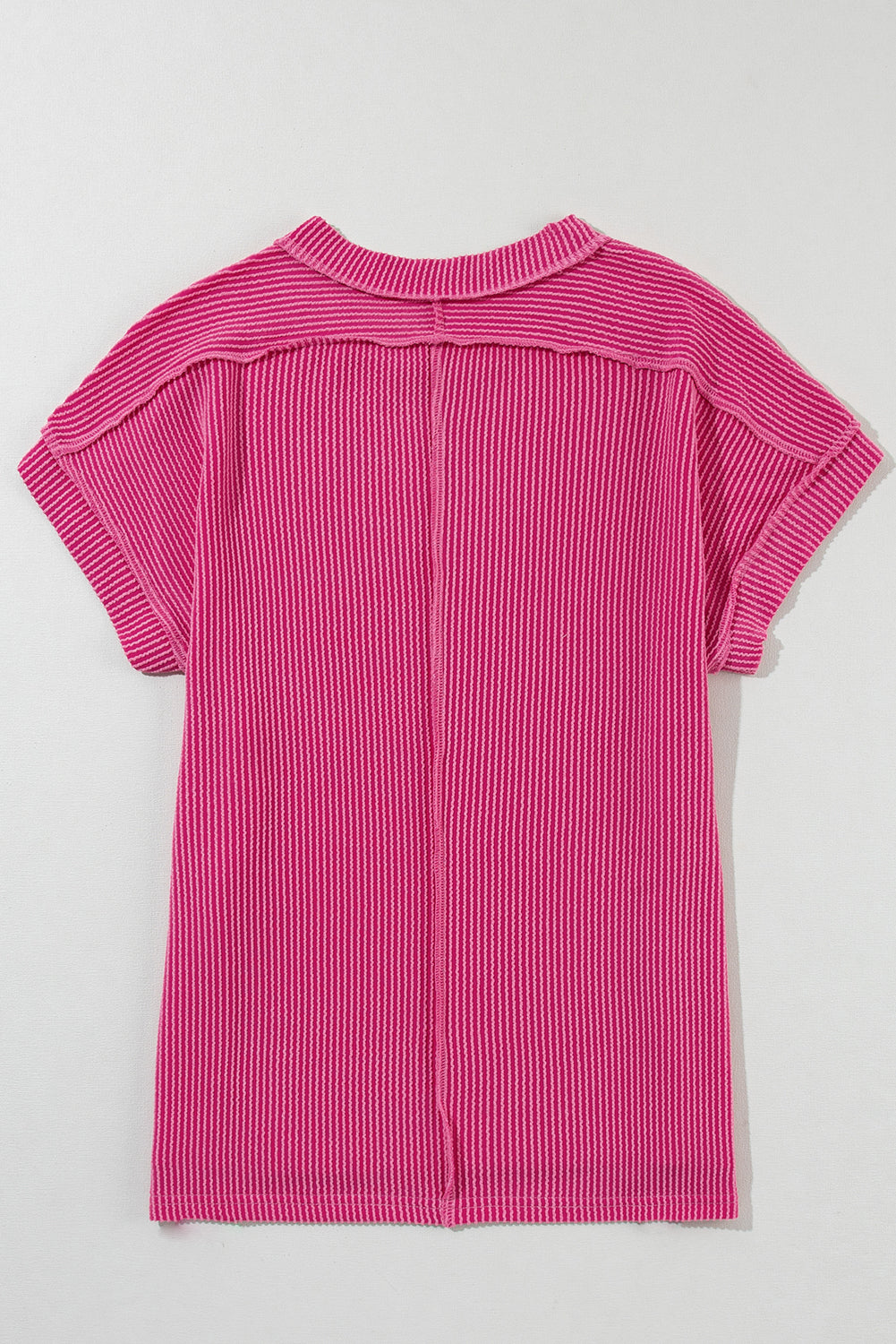 T-shirt en tricot texturé a coutures apparentes