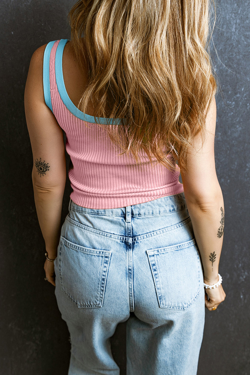 Débardeur à col en U en tricot côtelé à bords color block