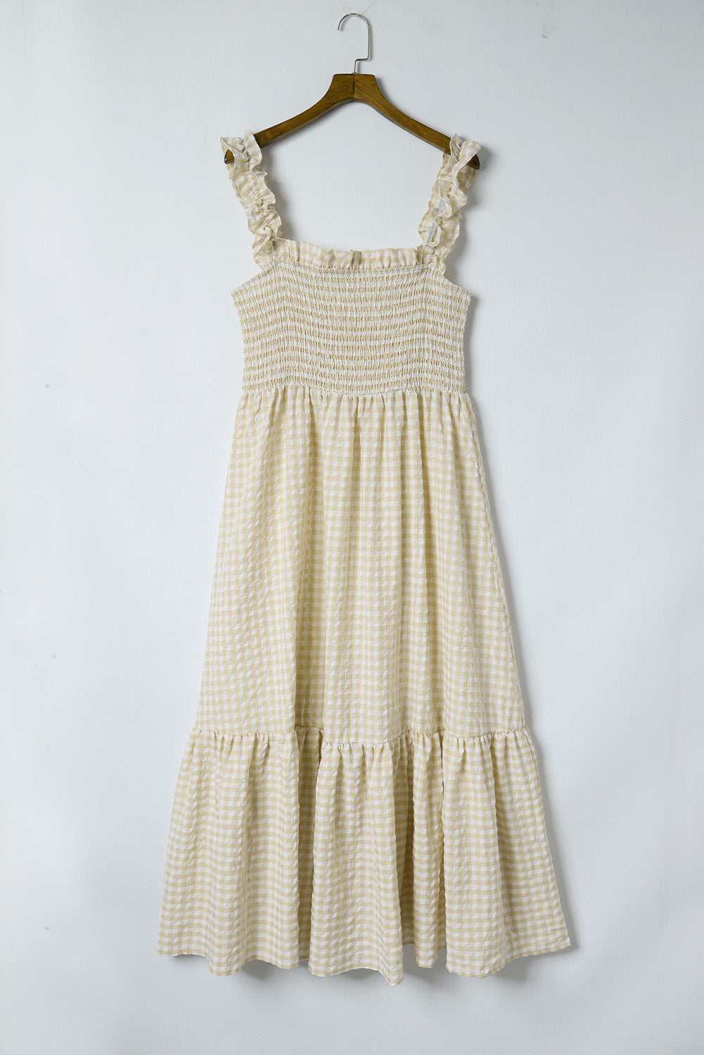 Robe longue smockée à carreaux et manches à volants