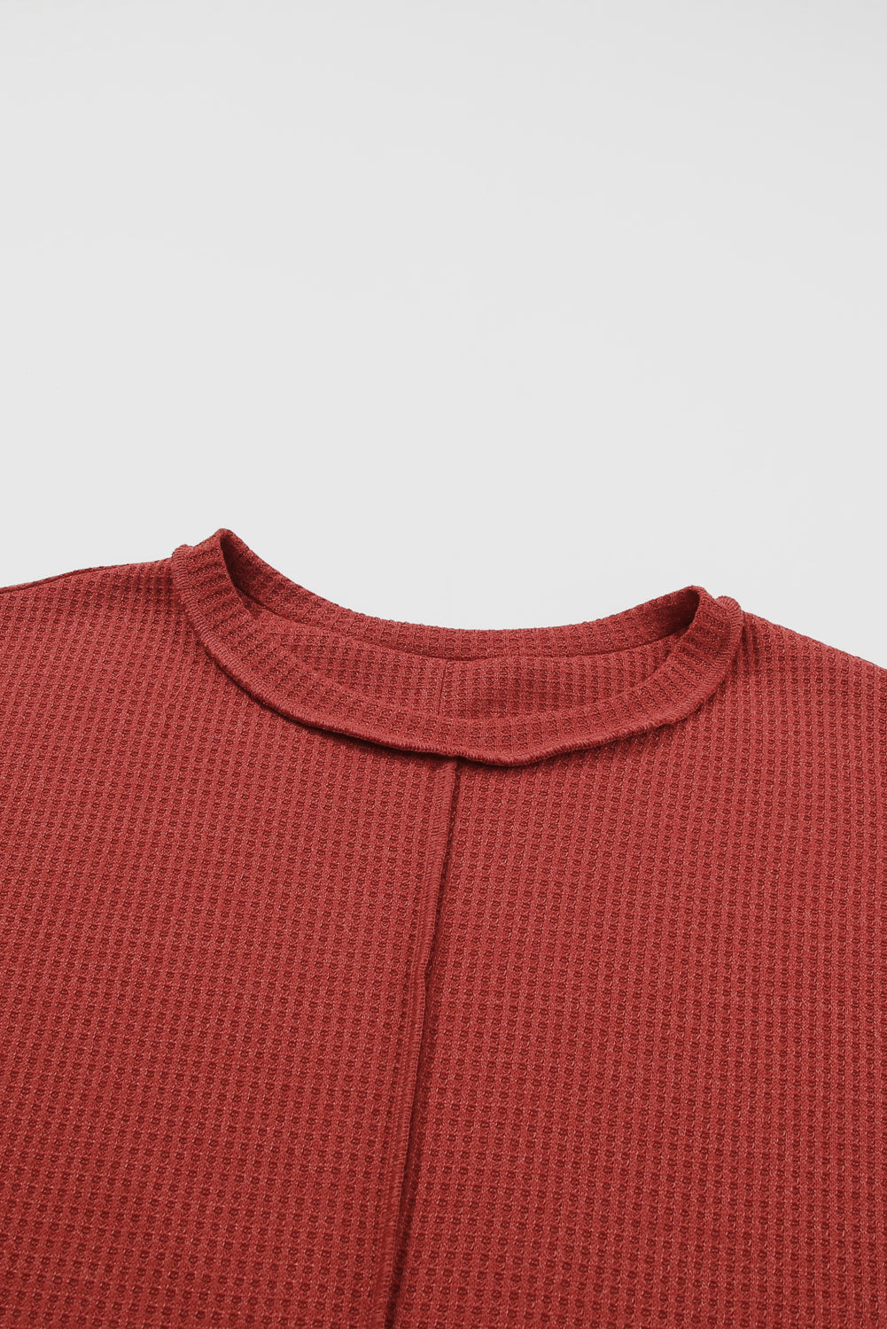 Haut en tricot gaufré avec coutures apparentes de grande taille