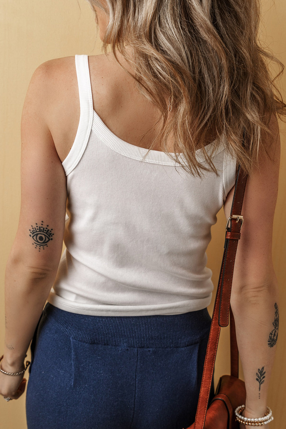 Débardeur a col rond en tricot côtelé de couleur unie