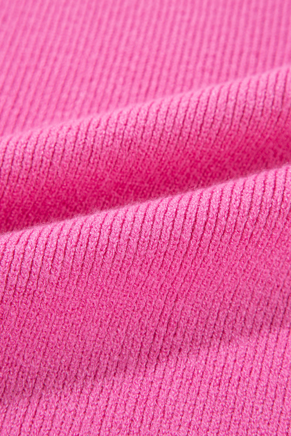 Haut pull en tricot côtelé a manches contrastées