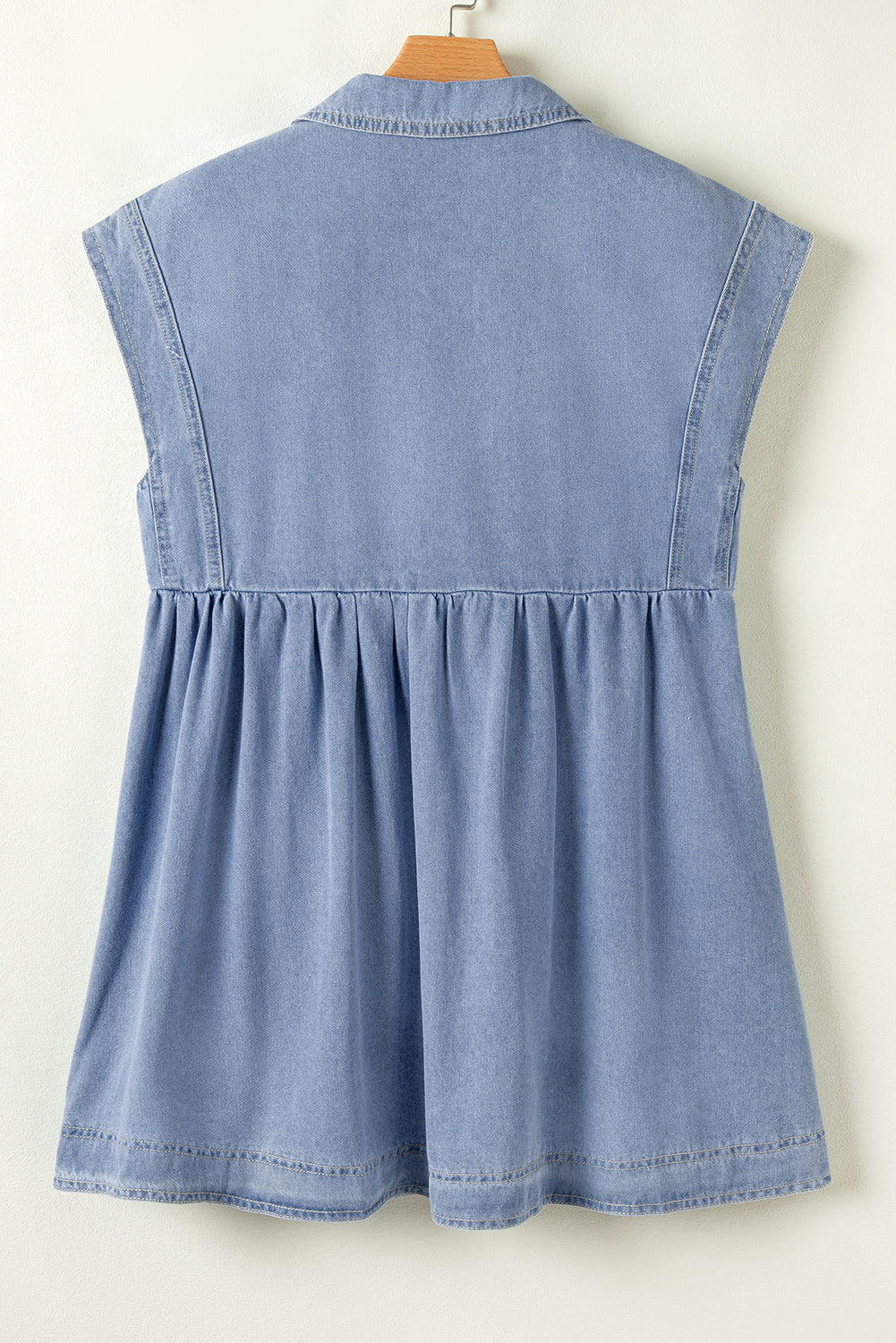 Robe babydoll en jean taille haute à col à revers et manches courtes