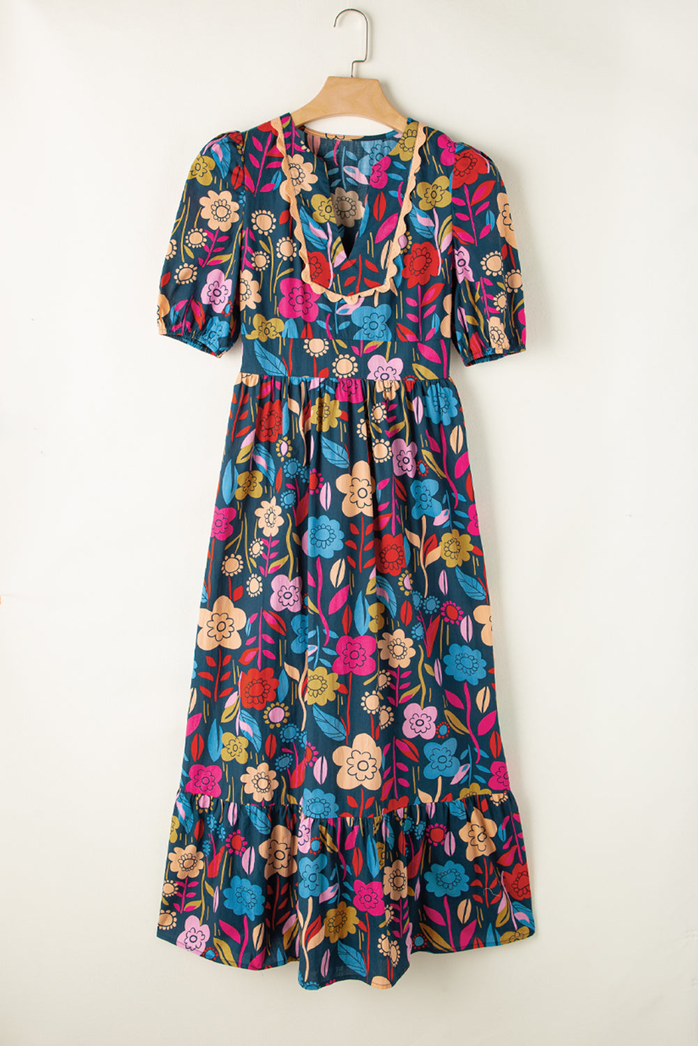 Robe longue rétro à imprimé floral et col fendu