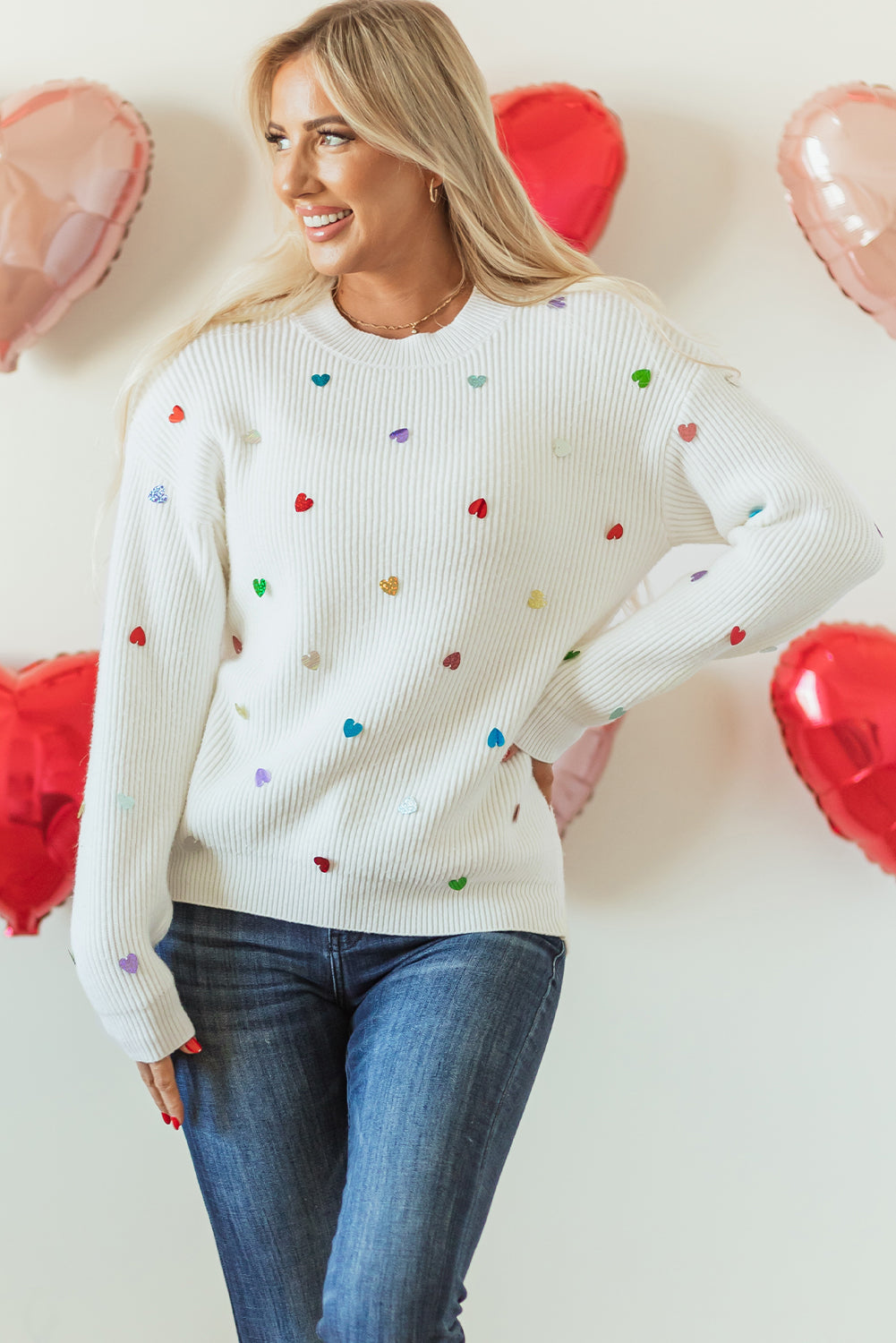 Pull a col rond en tricot gaufré en forme de cœur a sequins