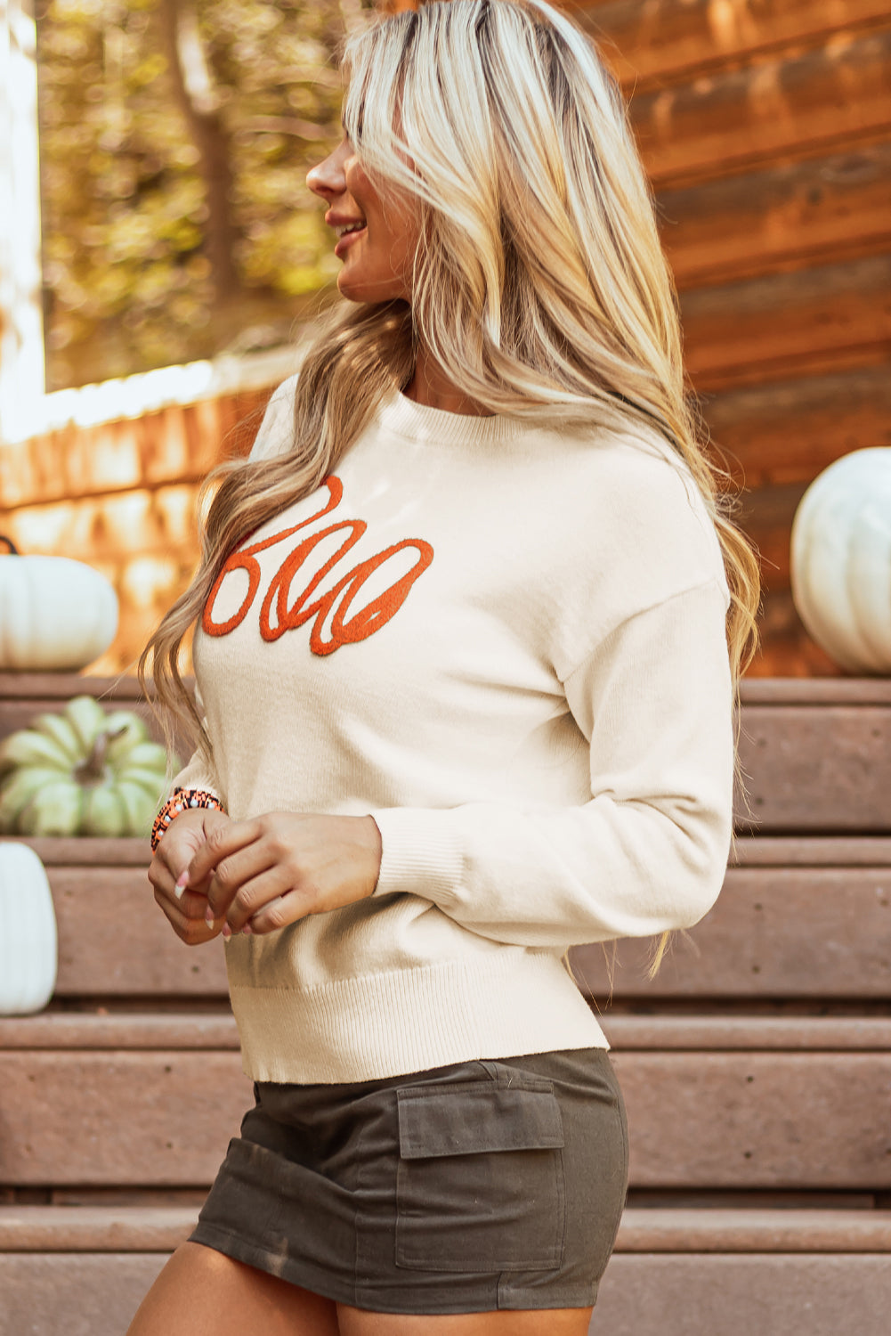 Pull a épaules tombantes et bords côtelés a motif tricoté Boo