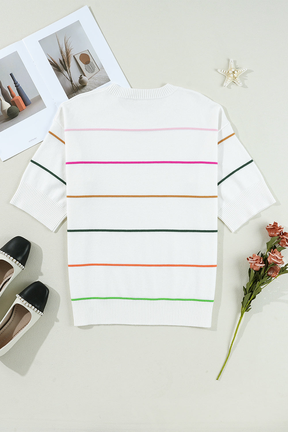 Pull rayé a manches mi-longues et épaules tombantes