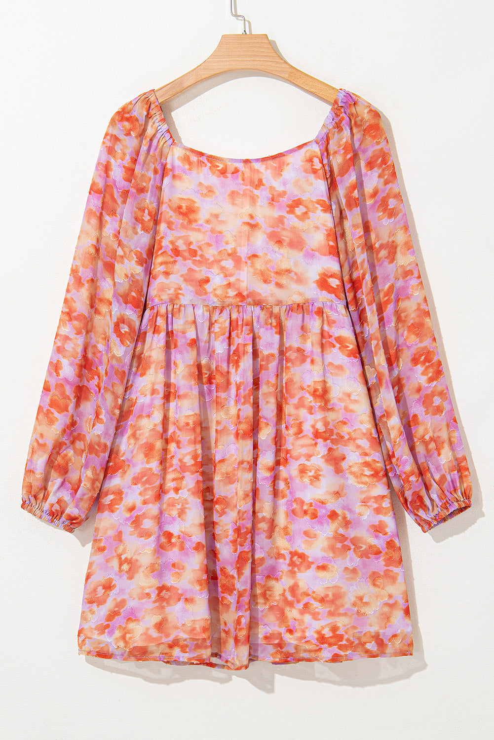 Mini-robe taille haute a imprimé floral et col carré