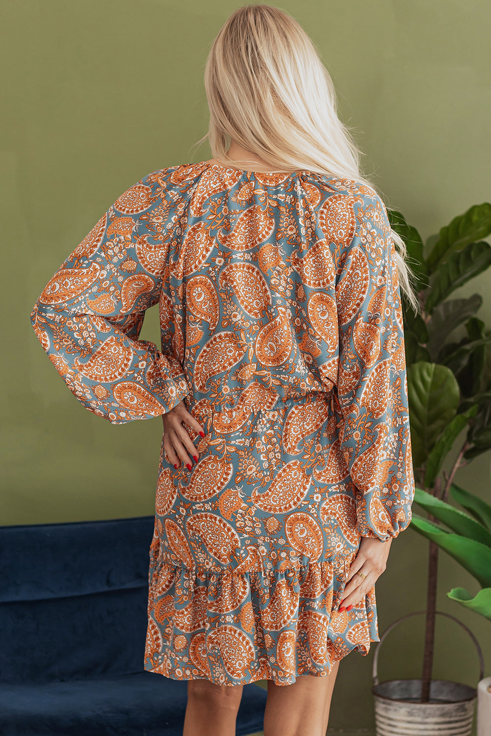 Mini-robe taille haute a imprimé cachemire, coupe ample, cordon de serrage