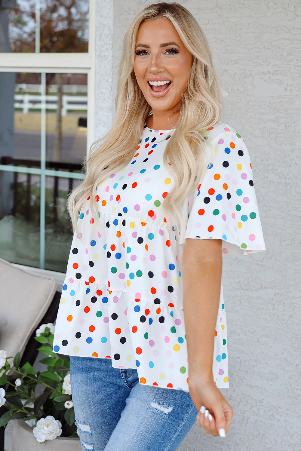 Chemisier babydoll à volants et manches courtes à pois colorés