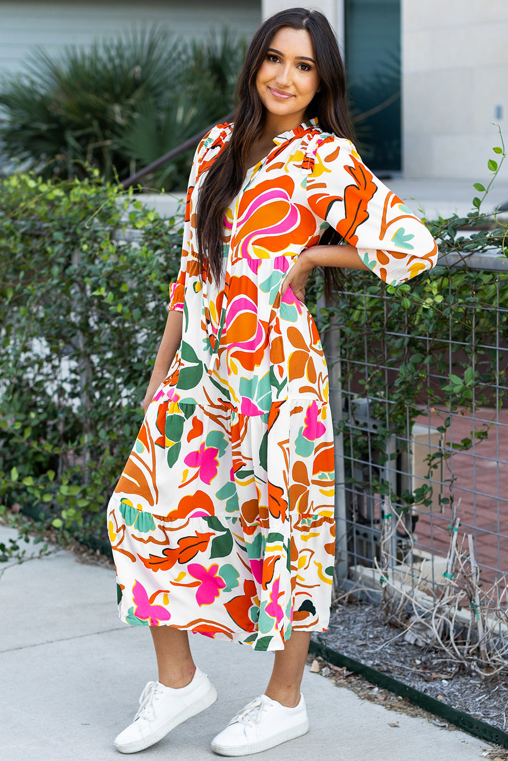 Robe longue a volants et col en V a imprimé floral