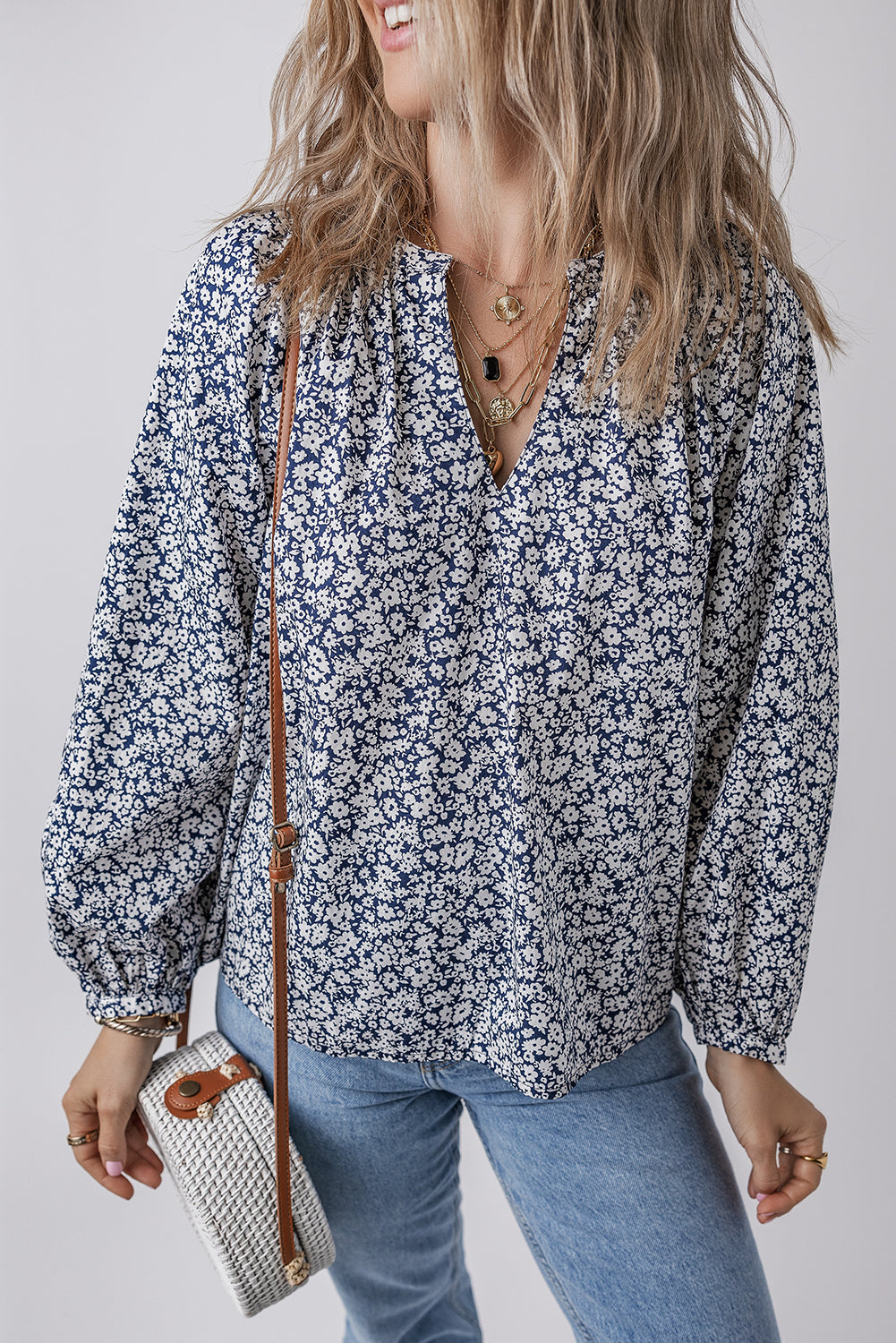 Blouse a manches bouffantes et col en V cranté a imprimé floral