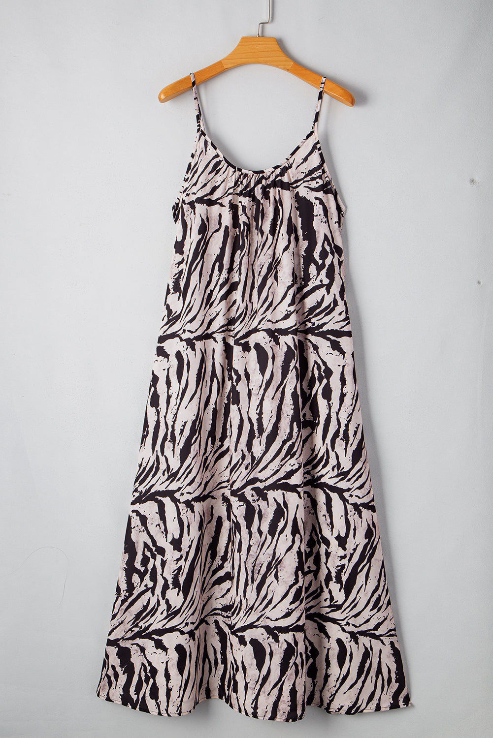 Robe d'été longue ample style bohème à imprimé abstrait et dos ouvert