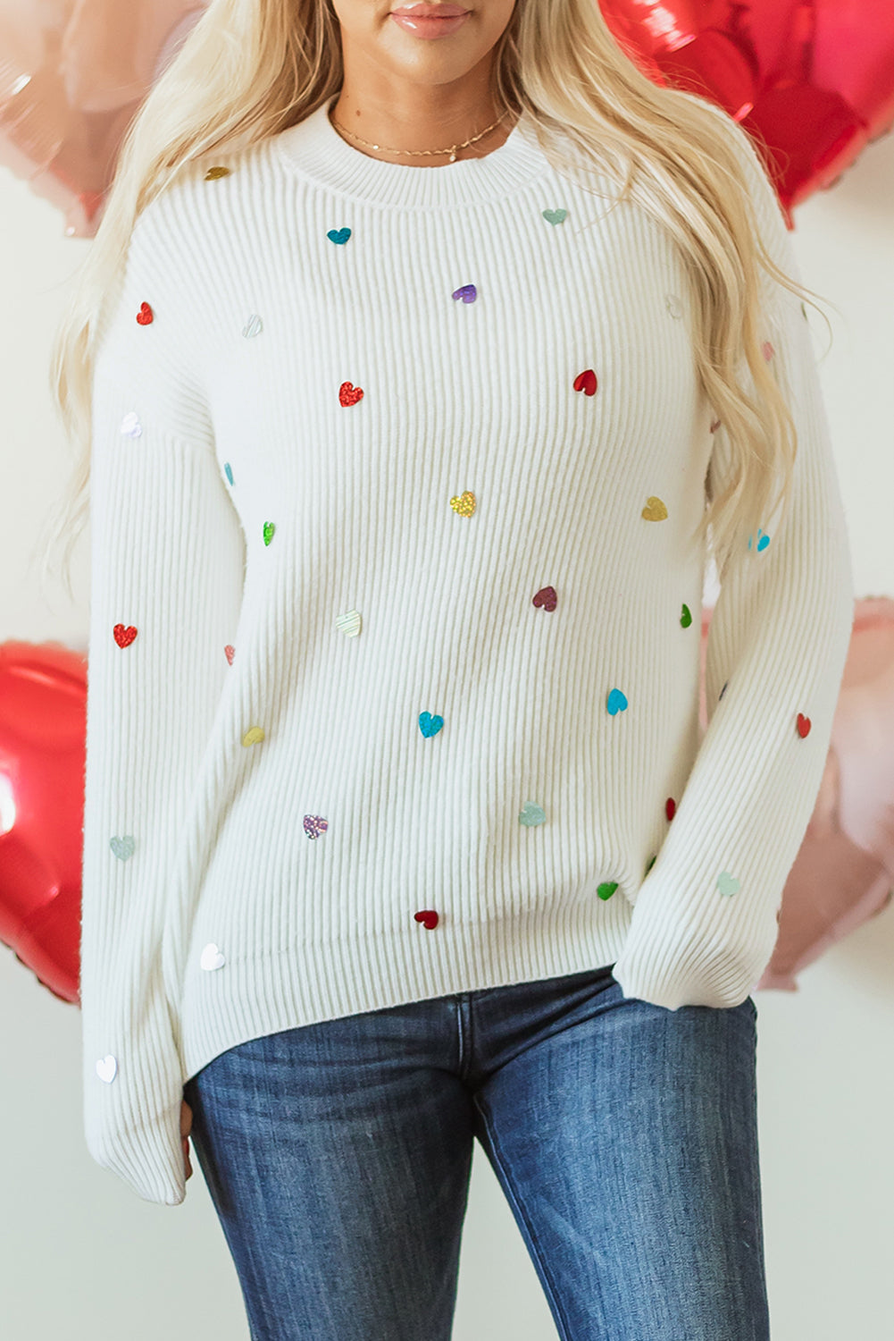 Pull a col rond en tricot gaufré en forme de cœur a sequins