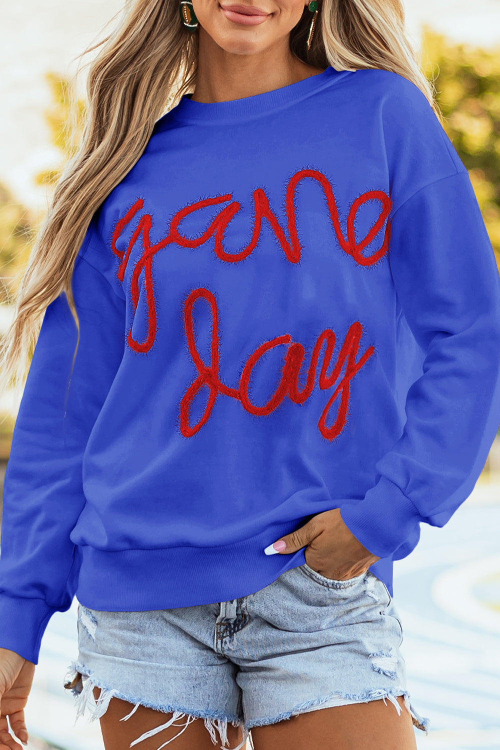 Tinsel Game Day - Sweat-shirt graphique a épaules tombantes