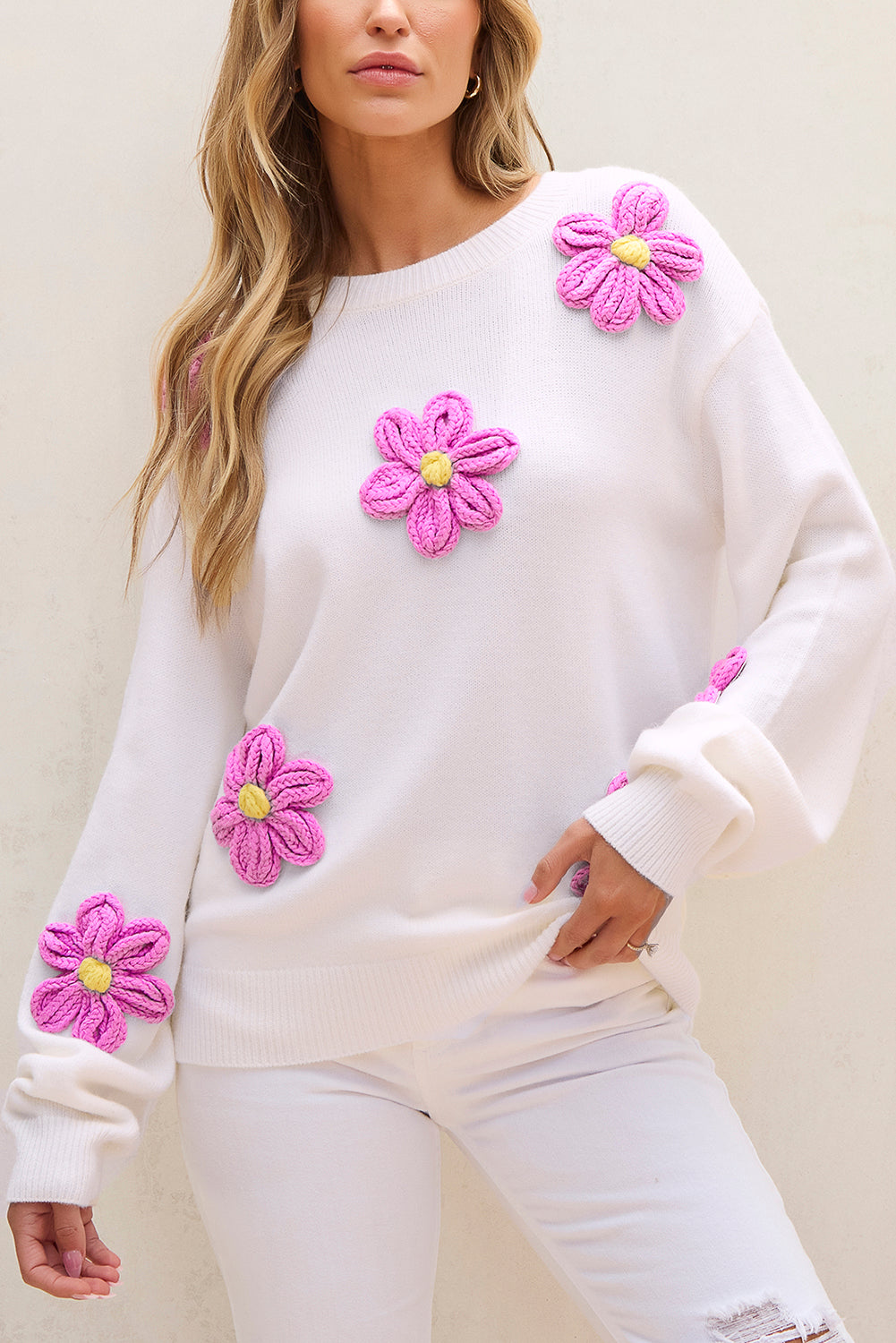 Pull en grosse maille au crochet floral
