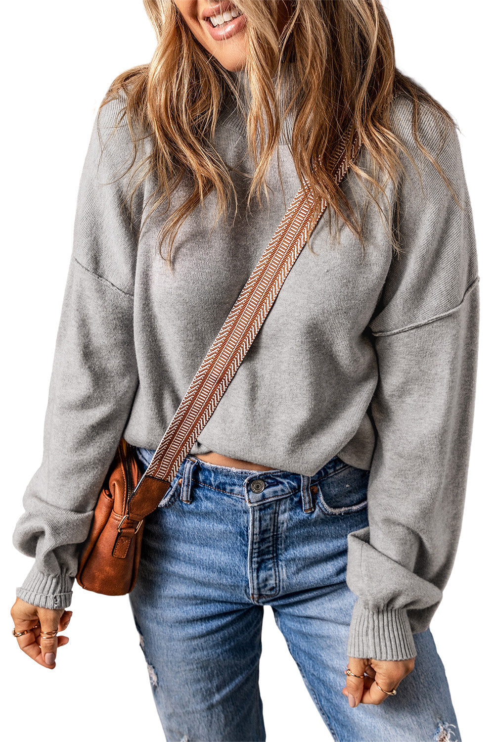 Pull en tricot à col roulé, épaules tombantes et manches bulles