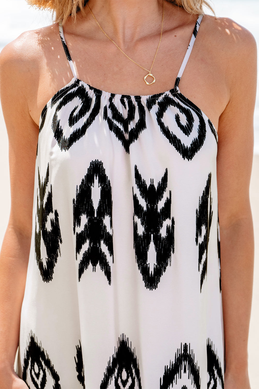 Robe d'été de vacances à la mode imprimée aztèque occidentale