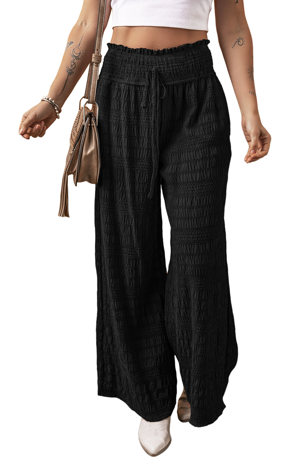 Pantalon ample texturé a taille smockée large